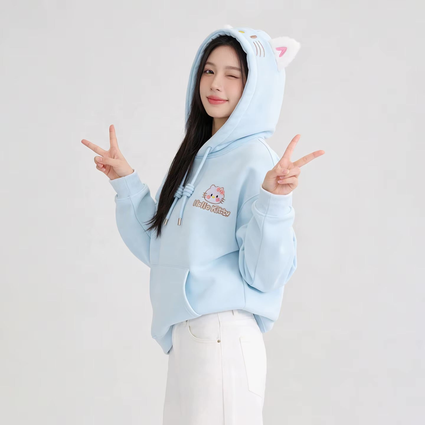 Wholesale High-quality Casual Women's Hoodies, Loose Streetwear Tops Suitable for Spring and Autumn Women's Clothing